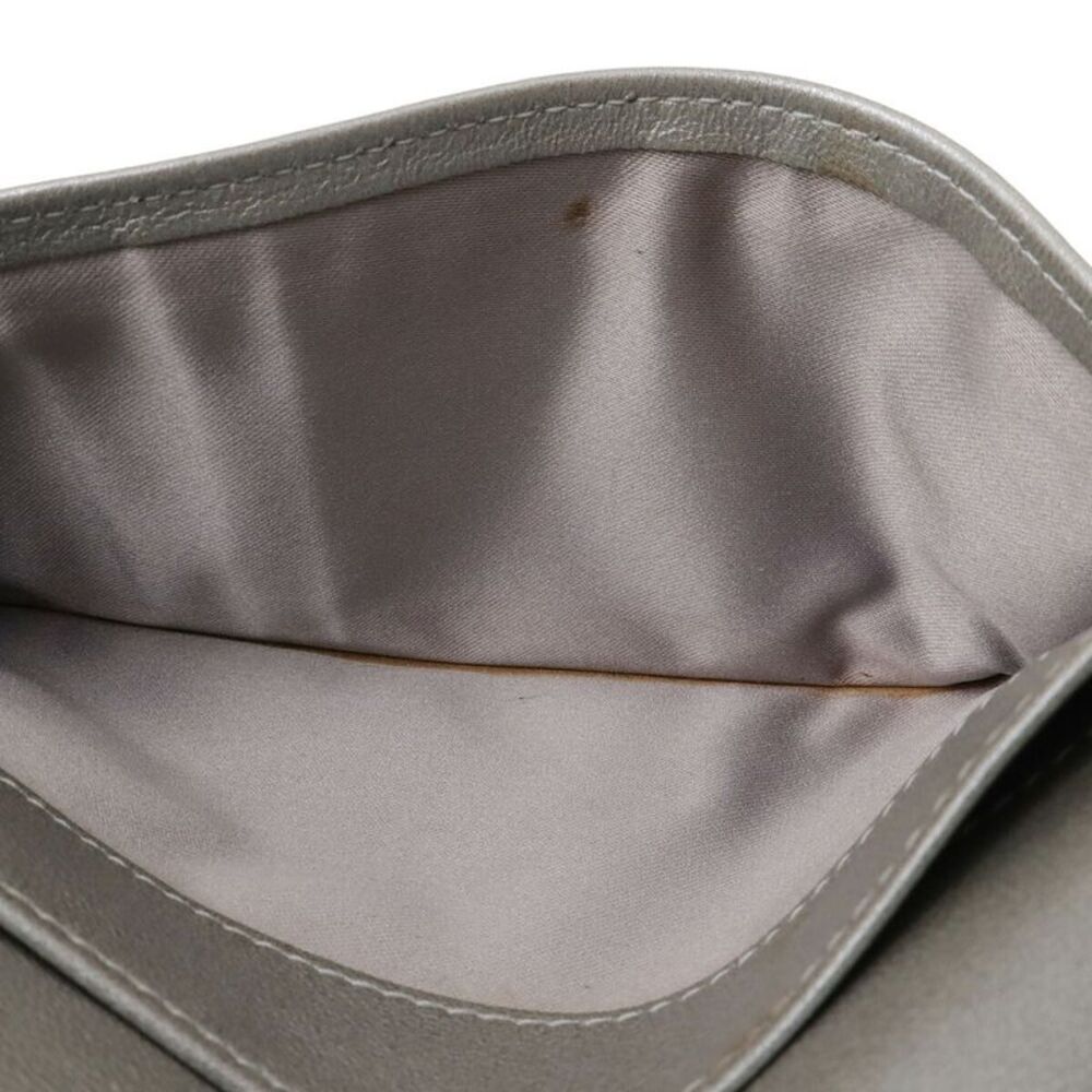 Chanel Camellia Embossed Leather Long Wallet - Picture 7 of 9